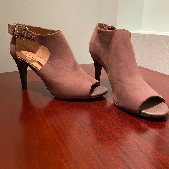 Stylish heel - Picture 1 of 6